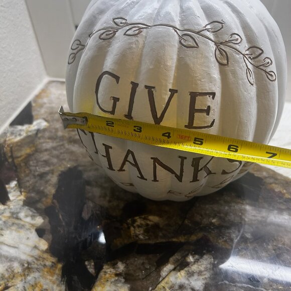 Give Thanks Pumpkin Thanksgiving Centerpiece Fall Home Decor - Picture 5 of 6